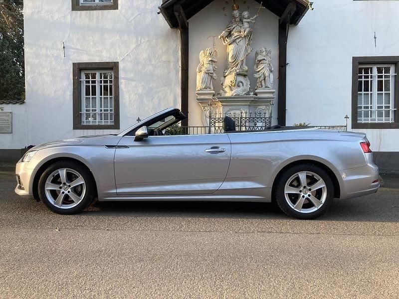 Gebraucht Audi A5 Cabriolet 190 PS (139 kW) 2017 Silber Cabrio