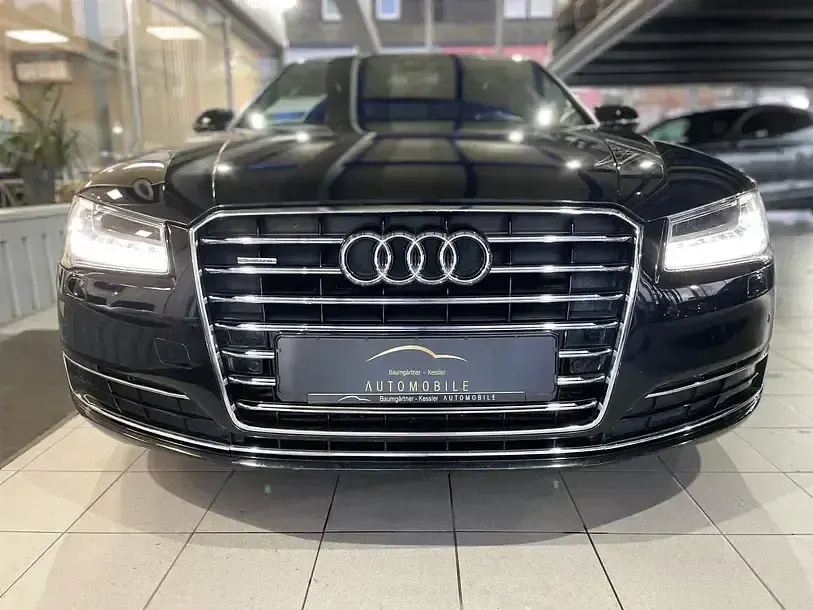Second-hand Audi A8 Ambiente 262 CP (192 kW) 2017 Negru Berlinǎ