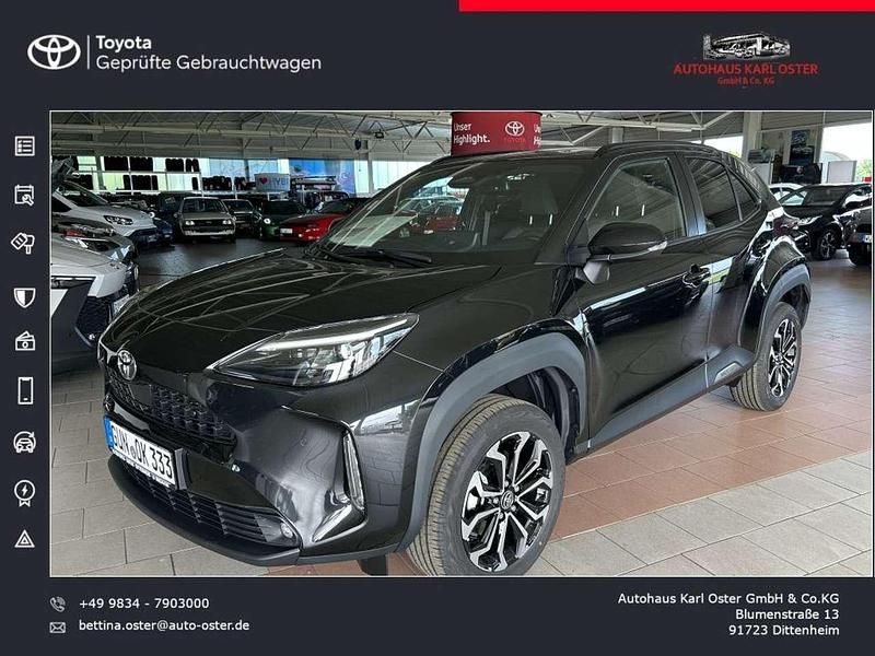 Mysticschwarz mica Gebraucht 2025 Toyota Yaris Cross SUV | 30.590 € (Fairer Preis) - Bild 1/4