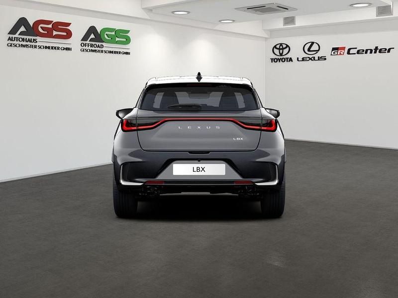 Neu Lexus LBX 136 PS (100 kW) 2026 Obsidiangrau/schwarz SUV