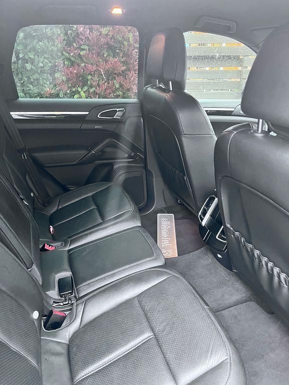 Gebraucht Porsche Cayenne 245 PS (180 kW) 2013 Schwarz SUV