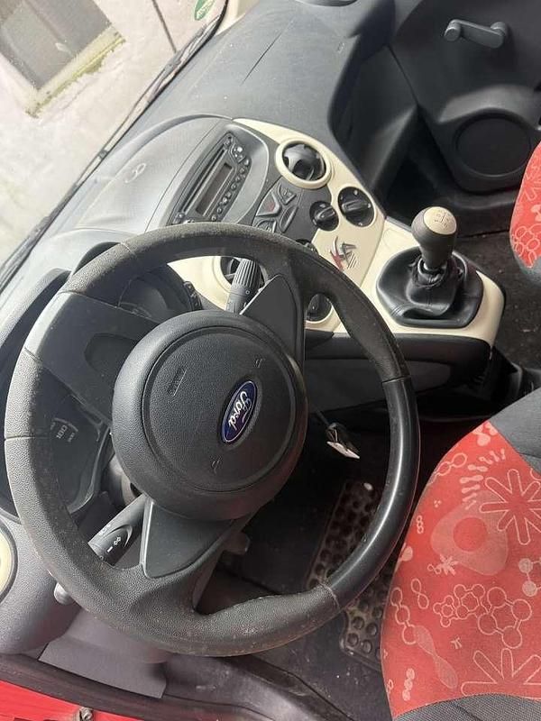 Gebraucht Ford Ka Titanium 69 PS (50 kW) 2008 Kleinwagen