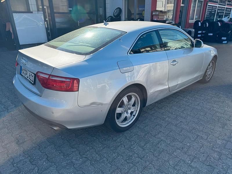 Gebraucht Audi A5 Comfort 190 PS (139 kW) 2009 Grau Coupé