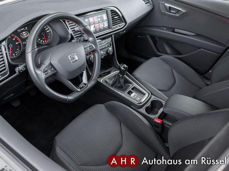 Używany Seat Leon FR 150 KM (110 kW) 2017 Czarny Sedan/Limuzyna
