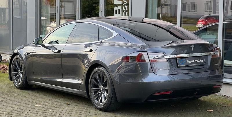 Gebraucht Tesla Model S 386 kW (525 PS) 2018 Grau Kleinwagen