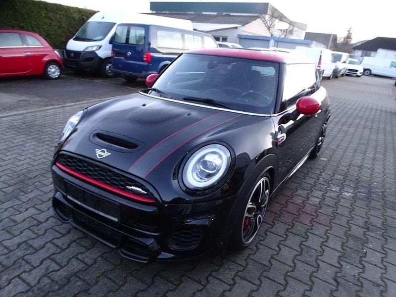 Midnight black Gebraucht 2019 Mini John Cooper Works Kleinwagen | 21.890 € (Superpreis) - Bild 1/4