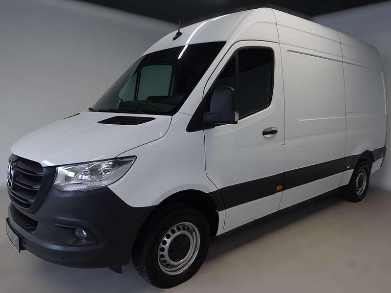 Arktikweiss Gebraucht 2021 Mercedes Sprinter Van | 27.690 € (Fairer Preis) - Bild 1/4