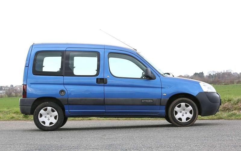 Gebraucht Citroën Berlingo Advance 75 PS (55 kW) 2005 Blau Van / Kleinbus