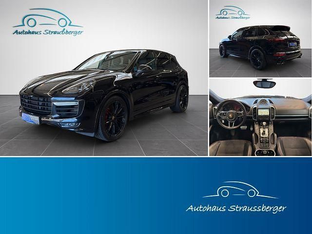 Schwarz Gebraucht 2016 Porsche Cayenne GTS SUV | 41.070 € (Fairer Preis) - Bild 1/4