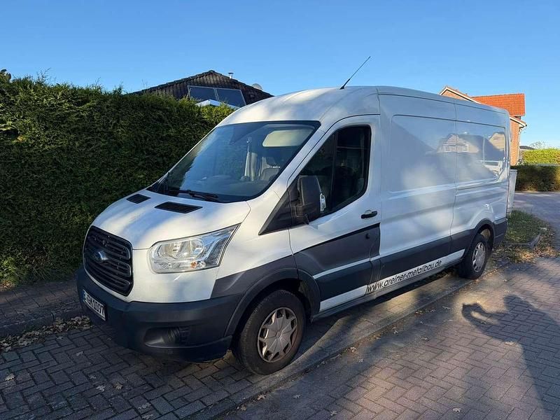 Weiß Gebraucht 2018 Ford Transit Trend Van | 16.900 € (Fairer Preis) - Bild 1/4