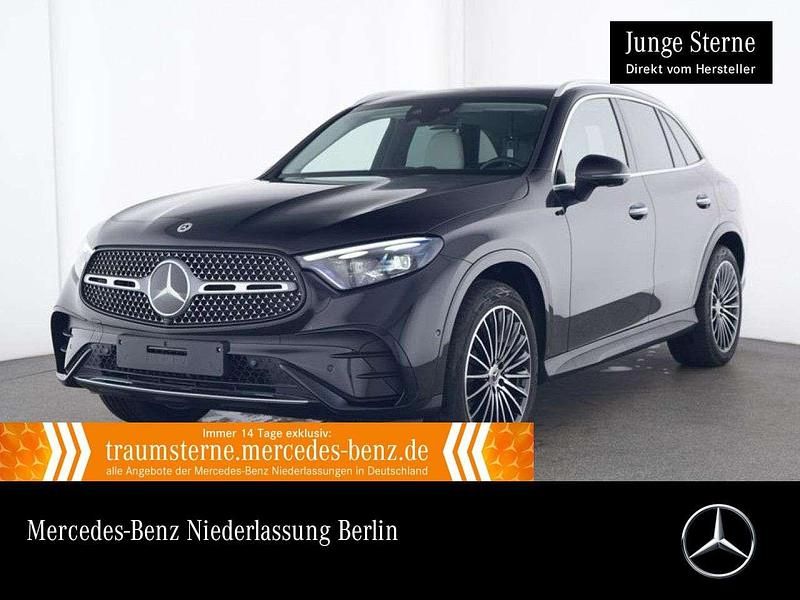 Schwarz Gebraucht 2024 Mercedes GLC300e AMG Line Premium Plus SUV | 65.390 € (Fairer Preis) - Bild 1/3