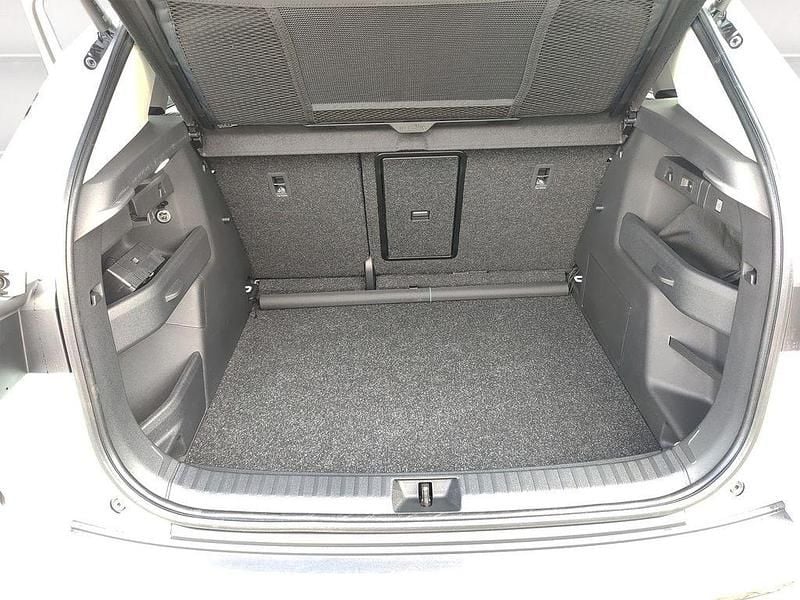 Gebraucht Skoda Elroq Loft 150 kW (204 PS) 2025 Moon weiss metallic SUV