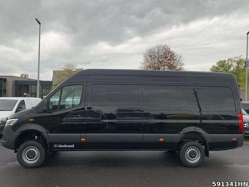 Gebraucht Mercedes Sprinter 190 PS (139 kW) 2025 Schwarz Van