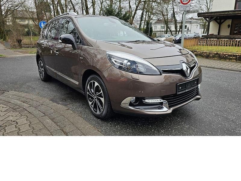 Gebraucht Renault Scénic III Bose Edition 131 PS (96 kW) 2016 Braun Van / Kleinbus