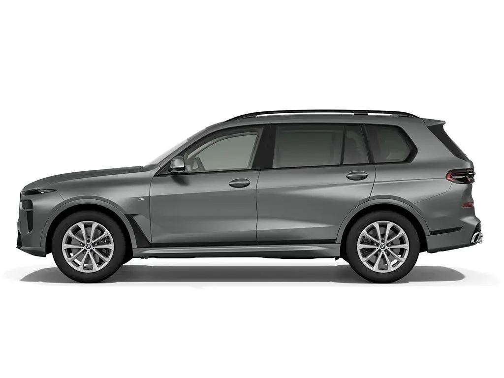 Neu BMW X7 M Sport 340 PS (250 kW) 2026 Grau SUV