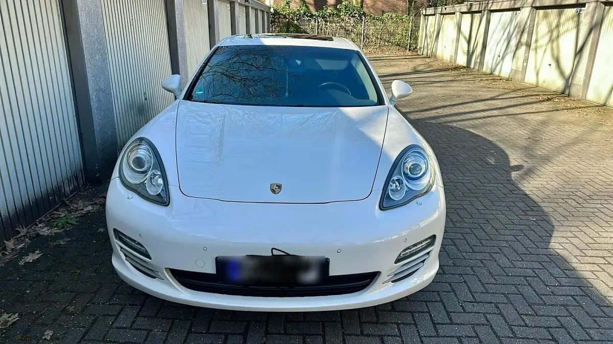 Gebraucht Porsche Panamera 4S 400 PS (294 kW) 2009 Weiß Kleinwagen