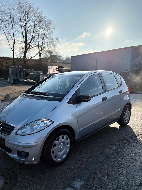 Gebraucht Mercedes A170 116 PS (85 kW) 2005 Silber Kleinwagen