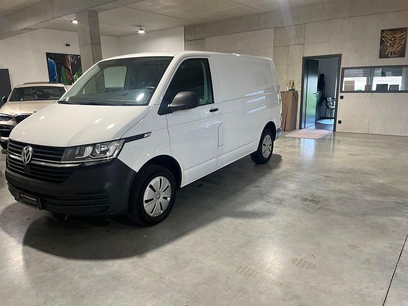 Weiß Gebraucht 2022 VW Transporter Van | 24.990 € (Superpreis) - Bild 1/4
