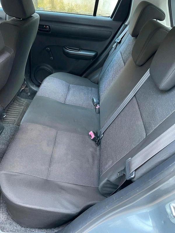 Gebraucht Suzuki Swift 105 PS (77 kW) 2009 Grau Kleinwagen