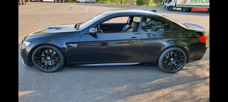 Schwarz Gebraucht 2011 BMW M3 Competition Edition Coupé | 58.000 € - Bild 1/4