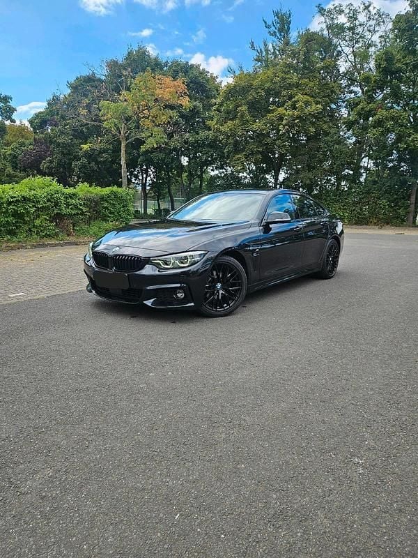 Schwarz Gebraucht 2021 BMW 420 Gran Coupé M Sport Coupé | 29.500 € (Fairer Preis) - Bild 1/4