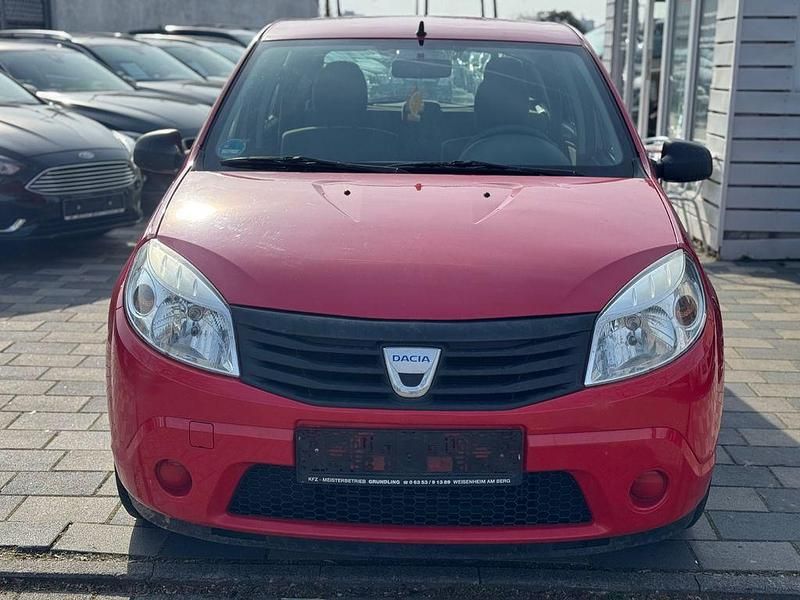 Gebraucht Dacia Sandero Basis 75 PS (55 kW) 2010 Rot Kleinwagen