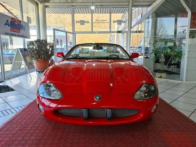 Gebraucht Jaguar XJR 291 PS (214 kW) 2003 Rot Limousine