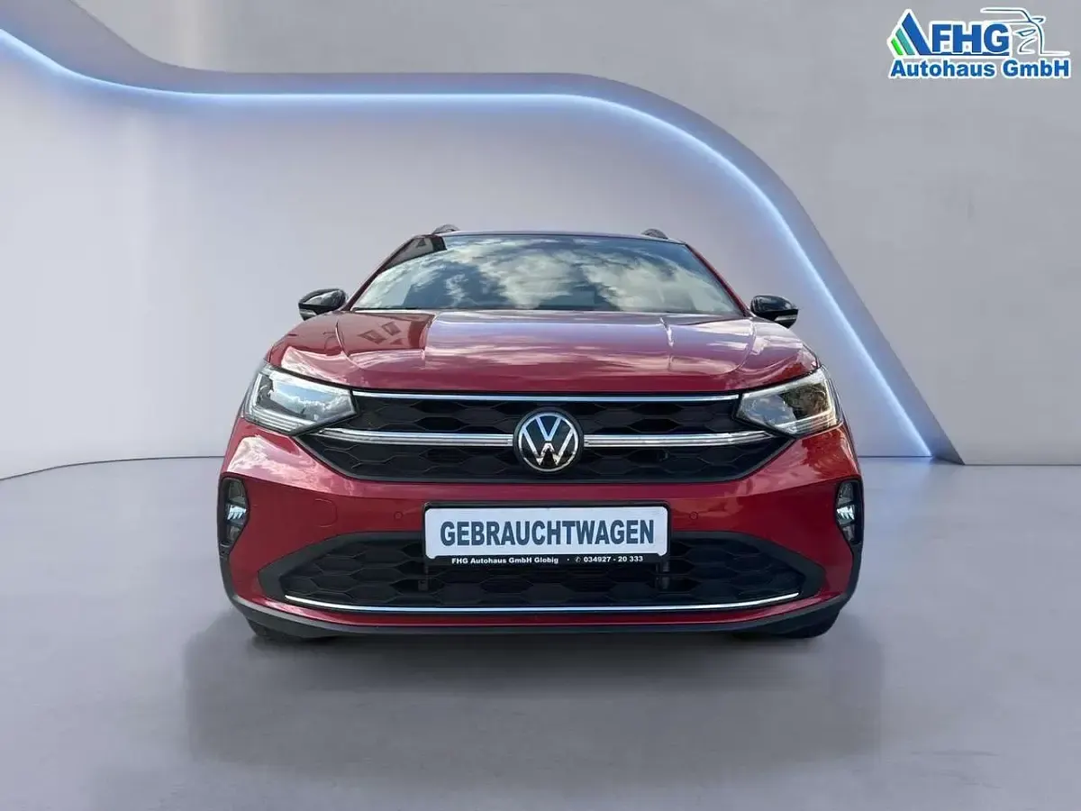 Gebraucht VW Taigo Move 110 PS (80 kW) 2024 Kings red metallic SUV
