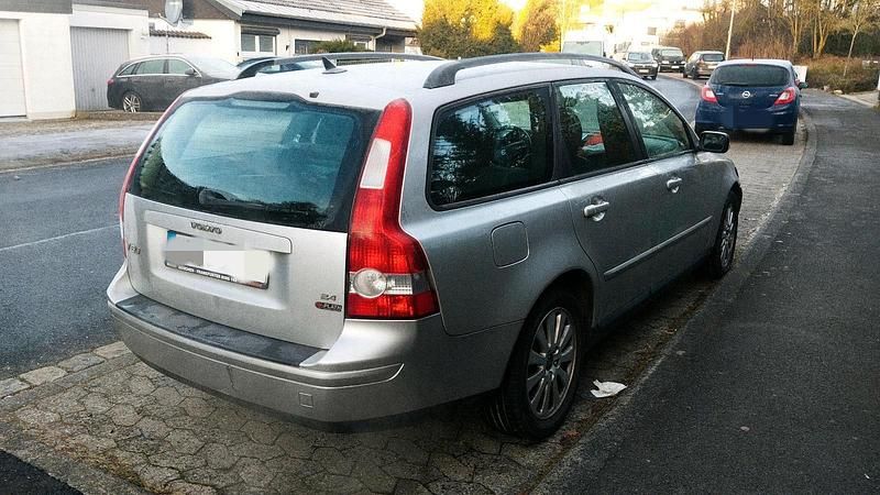 Gebraucht Volvo V50 170 PS (125 kW) 2005 Silber Kombi