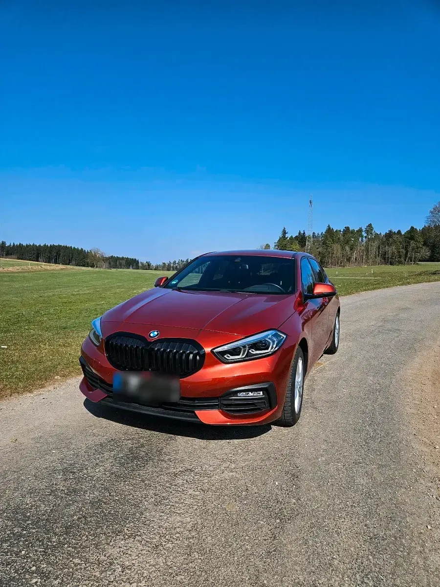 Gebraucht BMW 118 140 PS (102 kW) 2020 Orange Kleinwagen