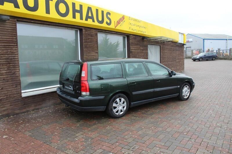 Gebraucht Volvo V70 170 PS (125 kW) 2000 Grün Kombi
