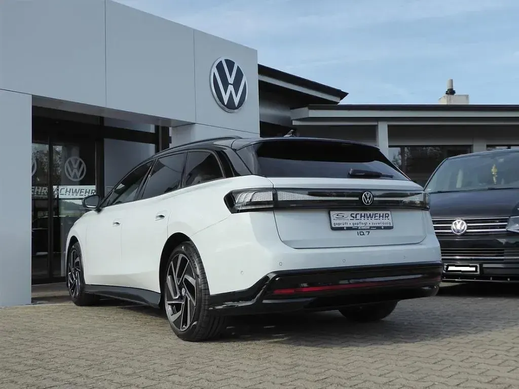 Neu VW ID.7 Pro 210 kW (286 PS) 2026 Weiß Kombi