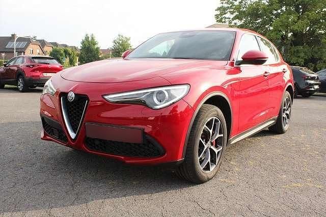 Rot Gebraucht 2019 Alfa Romeo Stelvio Super SUV | 25.210 € (Etwas zu teuer) - Bild 1/4