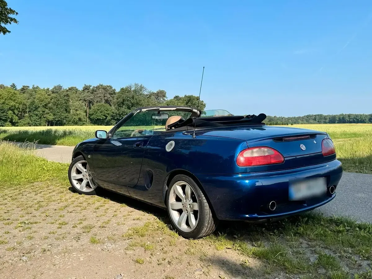 Gebraucht MG F 120 PS (88 kW) 2000 Blau Cabrio
