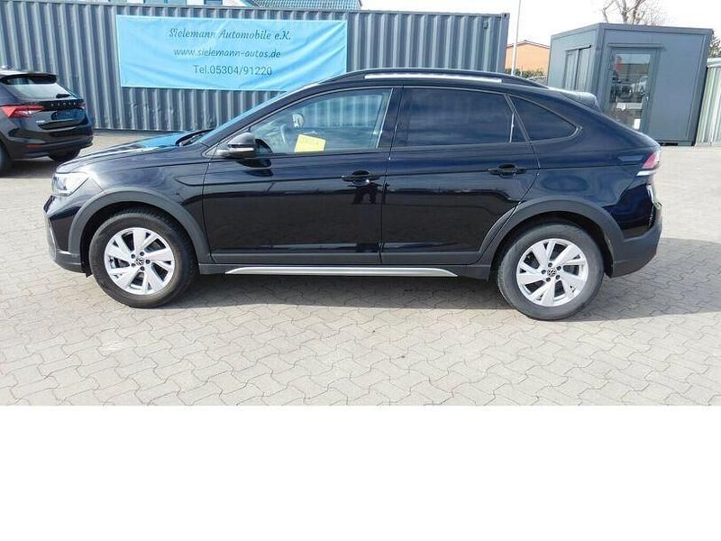 Gebraucht VW Taigo Life 95 PS (69 kW) 2022 Deepblackperleffektmet (schwarz)schwarz SUV