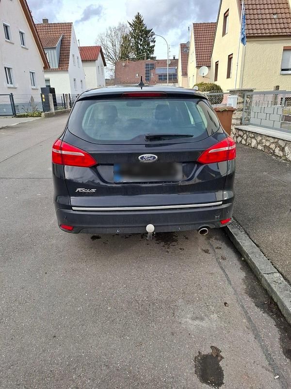 Gebraucht Ford Focus Titanium 150 PS (110 kW) 2017 Schwarz Kombi