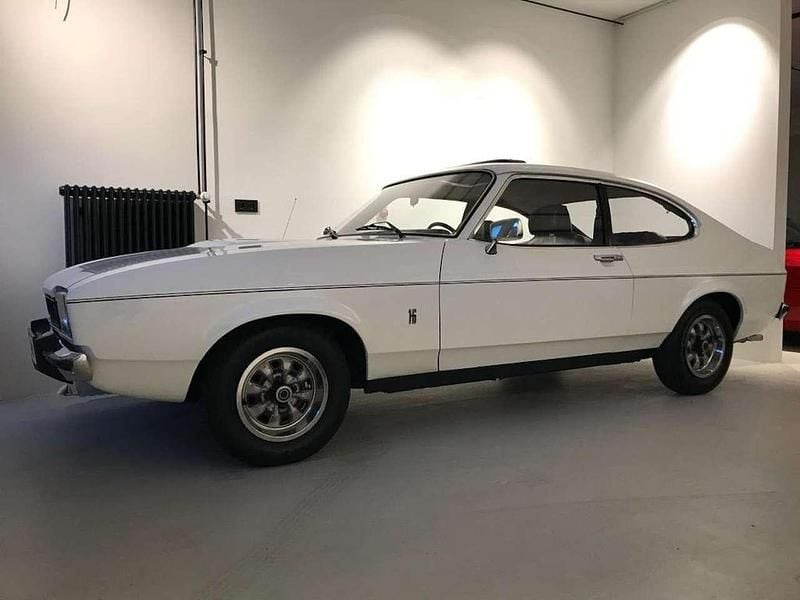 Second-hand Ford Capri 72 CP (52 kW) 1977 Alb Coupe