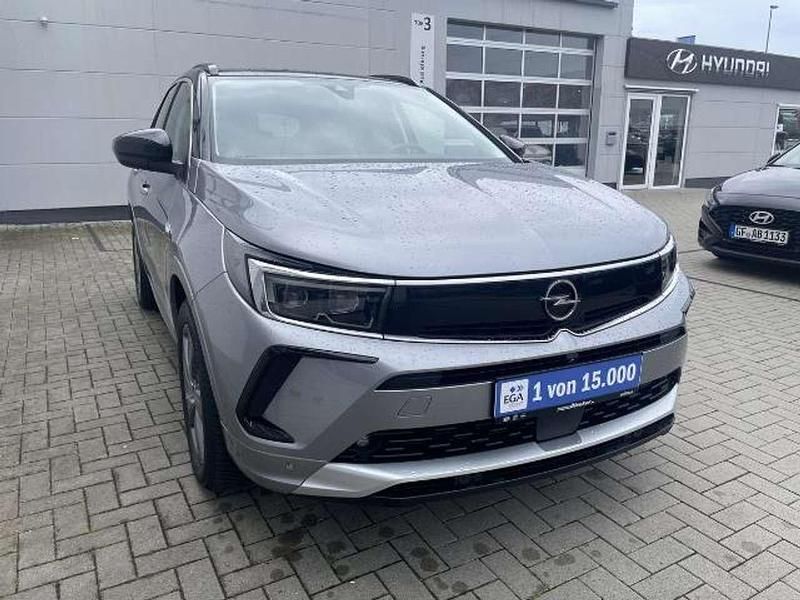 Quartzsilber Gebraucht 2023 Opel Grandland X Elegance SUV | 24.900 € (Fairer Preis) - Bild 1/4