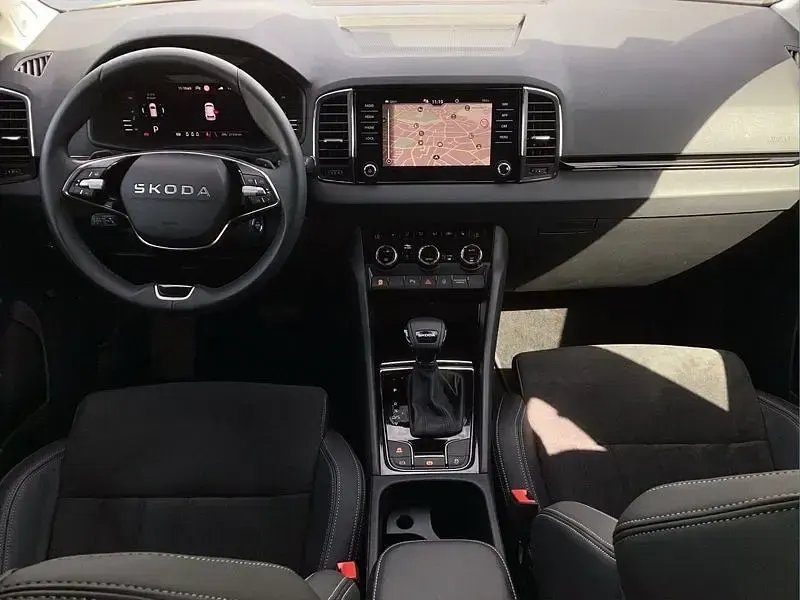 Gebraucht Skoda Karoq 150 PS (110 kW) 2025 Schwarz SUV