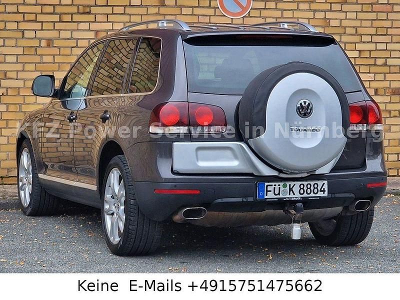 Gebraucht VW Touareg 239 PS (175 kW) 2009 Grau SUV