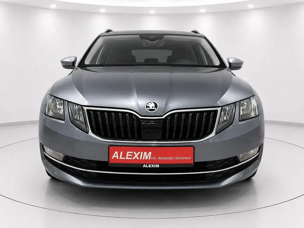 Gebraucht Skoda Octavia Style 179 PS (131 kW) 2018 Grau Limousine