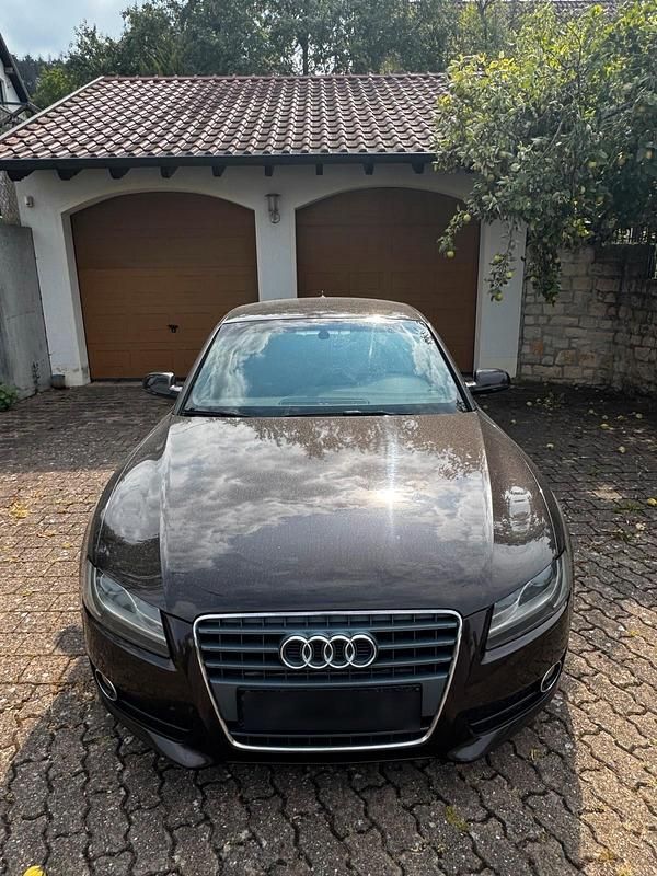 Gebraucht 2011 Audi A5 Comfort Coupé | 5.990 € (Superpreis) - Bild 1/4
