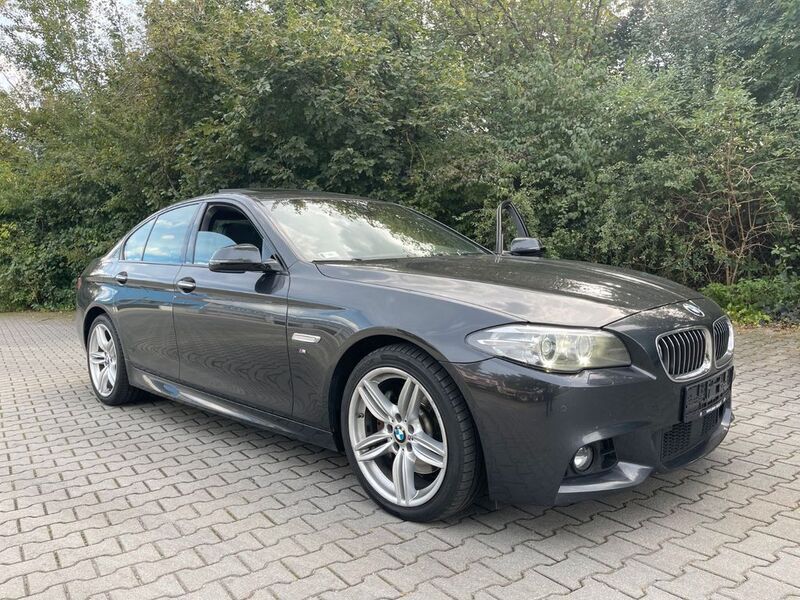 Grau Gebraucht 2014 BMW 530 M Sport Limousine | 13.700 € (Superpreis) - Bild 1/4
