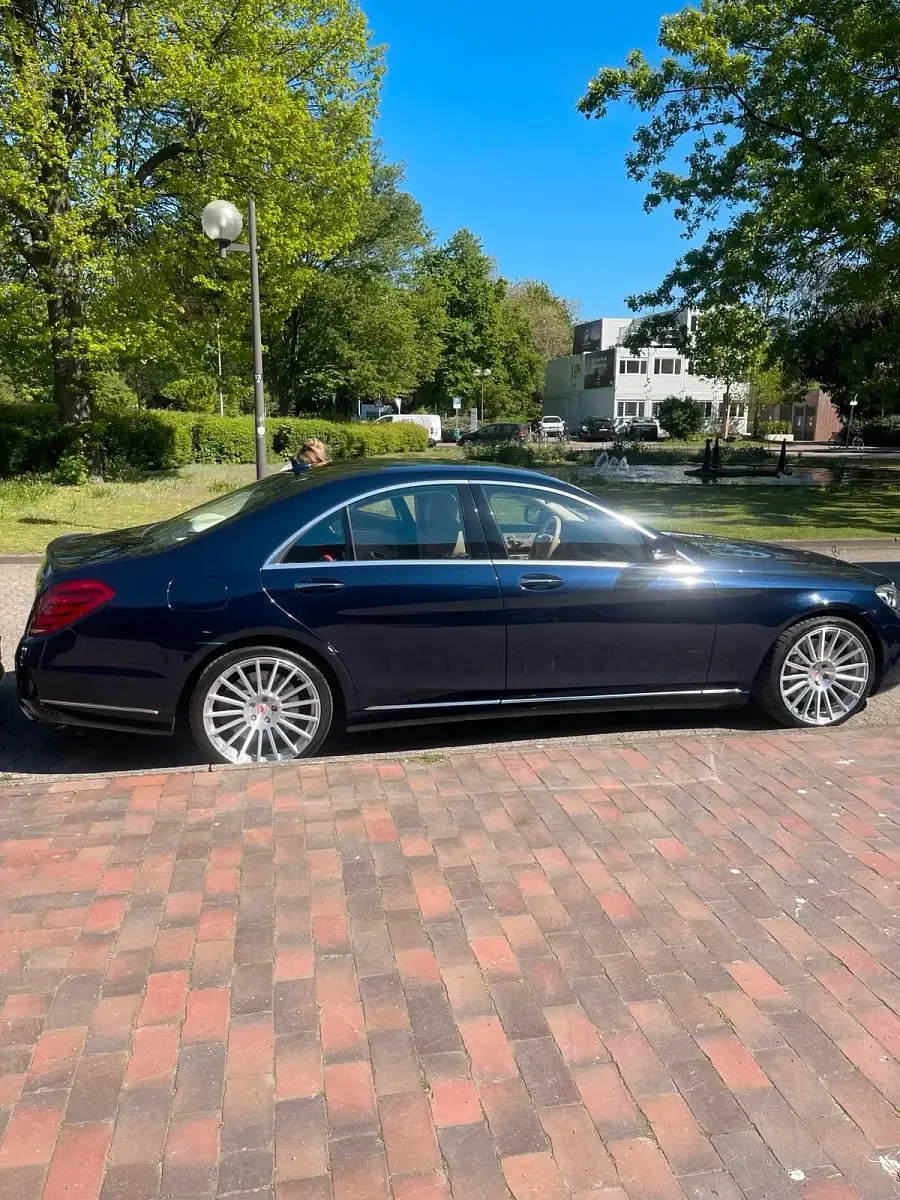 Gebraucht Mercedes S500 455 PS (334 kW) 2014 Blau Limousine