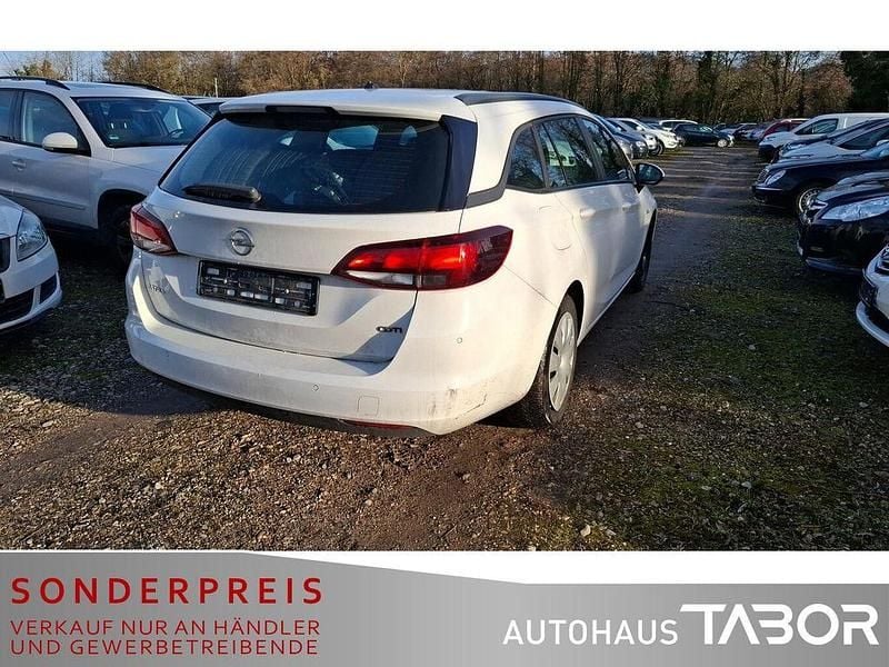 Gebraucht Opel Astra Selection 110 PS (80 kW) 2016 Weiß Kombi