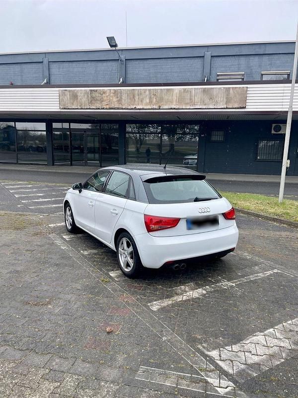 Gebraucht Audi A1 Sportback Ambition 143 PS (105 kW) 2012 Weiß Kleinwagen