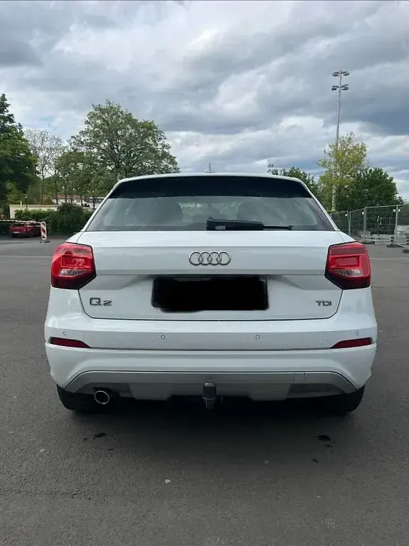 Używany Audi Q2 116 KM (85 kW) 2017 Biały SUV