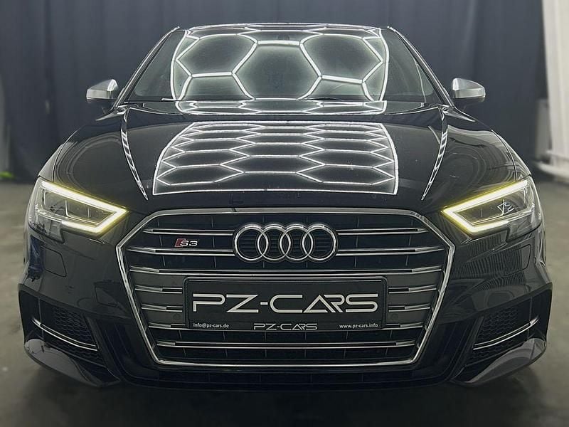 Second-hand Audi S3 Ambiente 310 CP (228 kW) 2017 Negru Berlinǎ