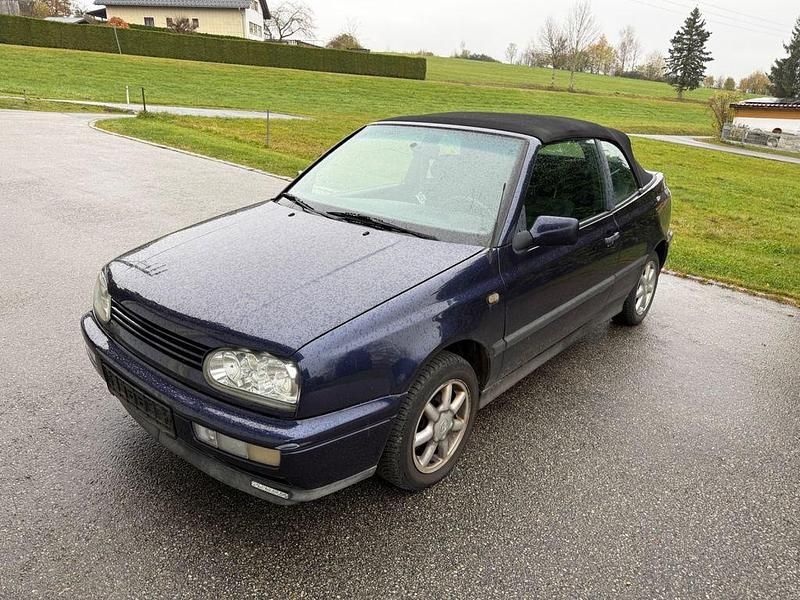 Gebraucht VW Golf Cabriolet Karmann 90 PS (66 kW) 1995 Violet Cabrio