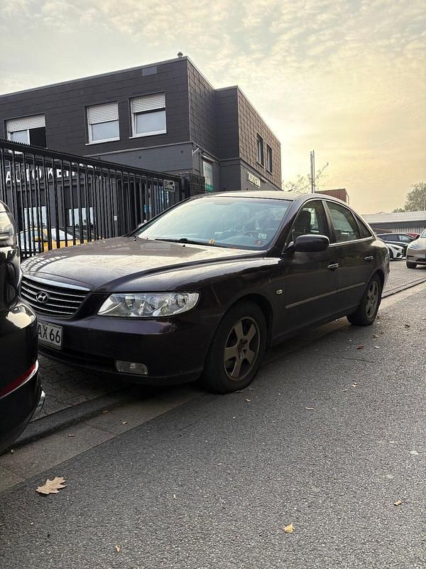 Gebraucht 2006 Hyundai Grandeur Limousine | 1.990 € - Bild 1/4